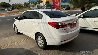Hyundai HB20S 1.6 Comfort P (Aut) - Miniatura 4