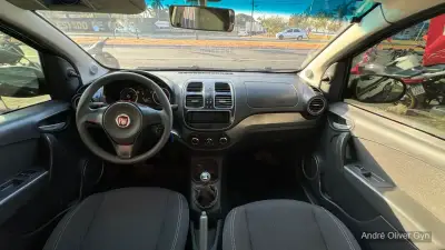 Fiat Grand Siena Evo Attractive 1.4 8V - Miniatura 7