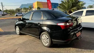 Fiat Grand Siena Evo Attractive 1.4 8V - Miniatura 4
