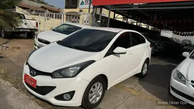 Hyundai HB20S 1.6 Comfort P (Aut) - Miniatura 3