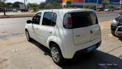 Fiat Uno Drive 1.0 Firefly Flex - Miniatura 4
