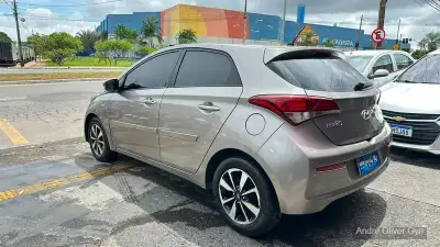 Hyundai HB20 1.6 Comfort Plus blueMedia Aut. Flex - Miniatura 4
