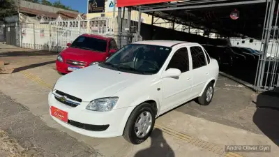Chevrolet Classic 1.0 LS - Miniatura 3